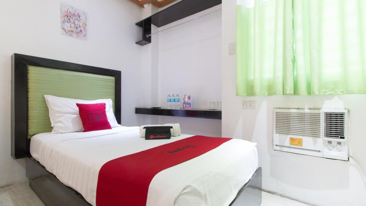 Reddoorz @ Real Fatima Tacloban Hotell Anibong Exteriör bild