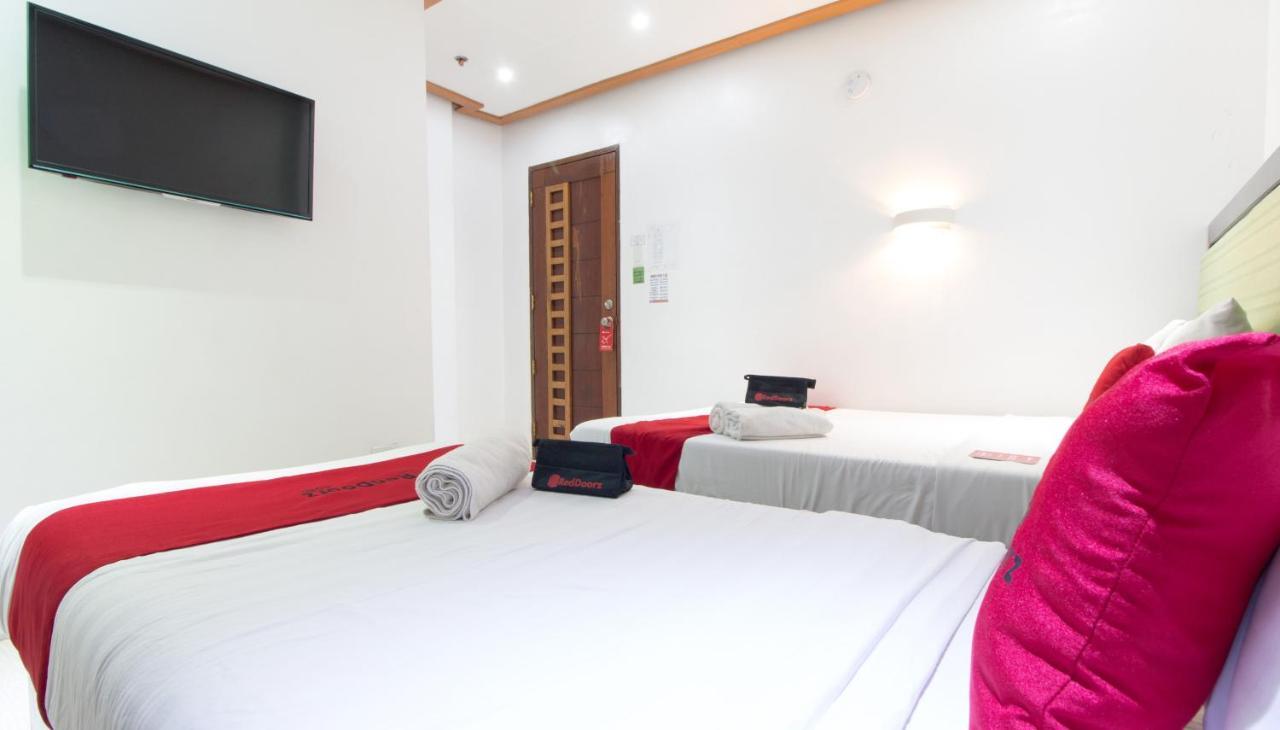 Reddoorz @ Real Fatima Tacloban Hotell Anibong Exteriör bild
