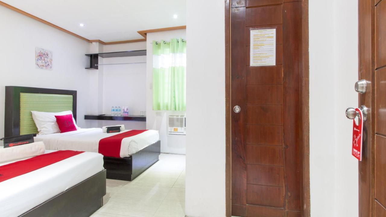 Reddoorz @ Real Fatima Tacloban Hotell Anibong Exteriör bild